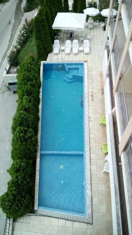 Marina Residence Complex Kavarna Ngoại thất bức ảnh